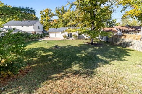 Tiny photo for 15224 Golden Rain Drive, Chesterfield, MO 63017 (MLS # 25074312)