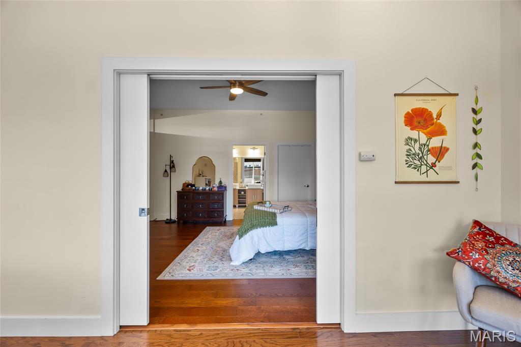 St Louis, Missouri 63108, United States, 1 Bedroom Bedrooms, ,2 BathroomsBathrooms,Residential,Active,189490