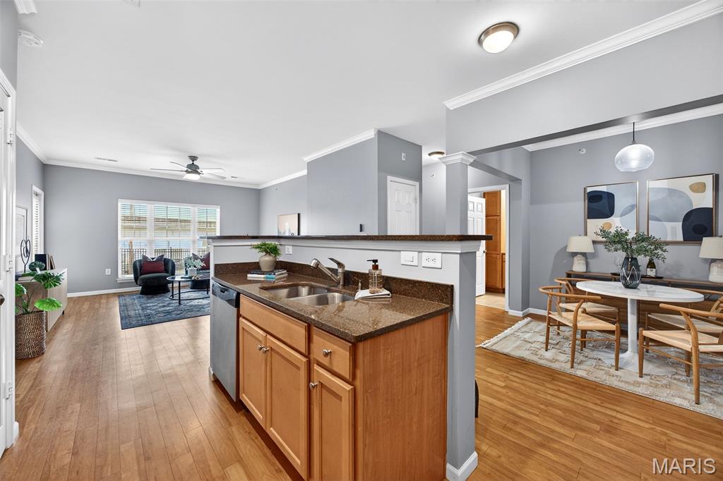 Hanley Station Condo - Residential