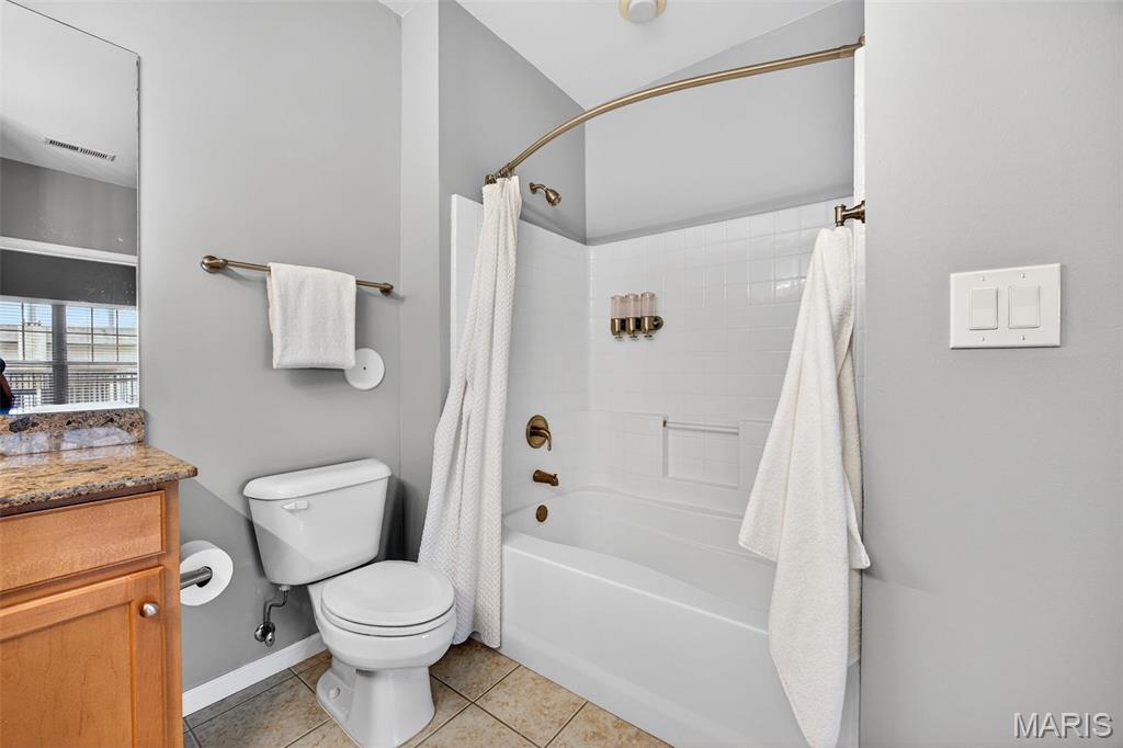 Hanley Station Condo - Residential