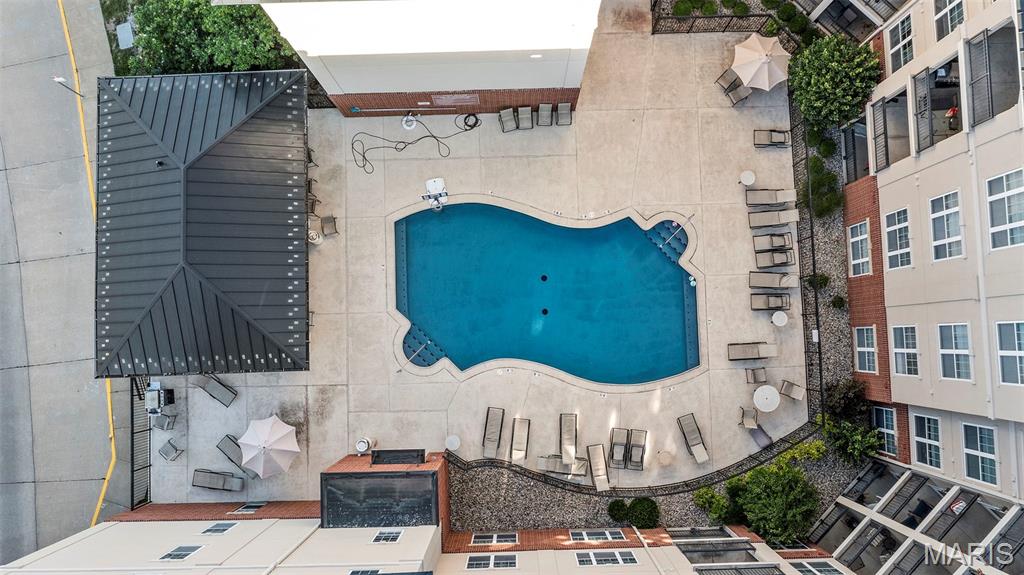 Hanley Station Condo - Residential