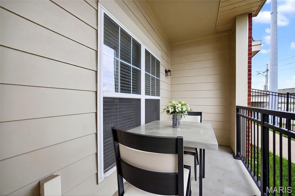 Hanley Station Condo - Residential