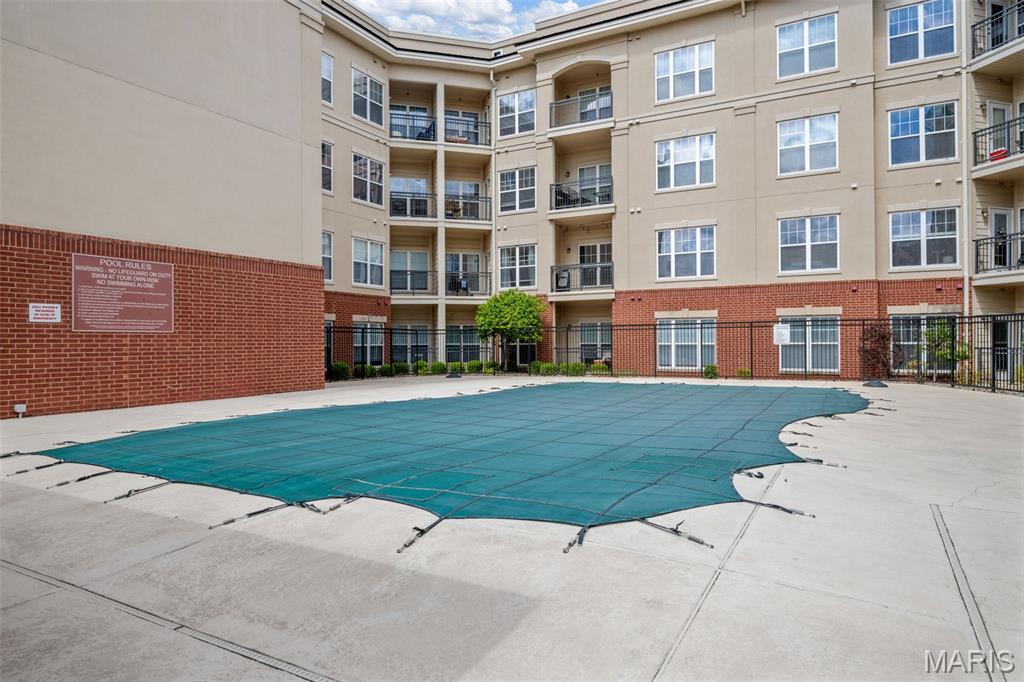 Hanley Station Condo - Residential