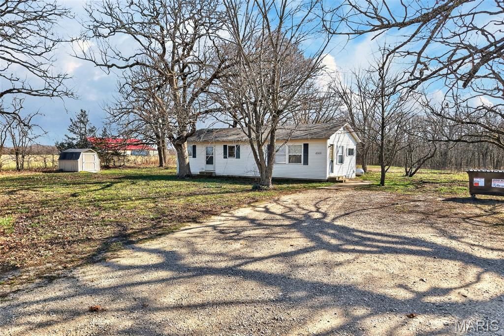 Photo of 25475 Richard Lane, Waynesville, MO 65583 (MLS # 26013354)