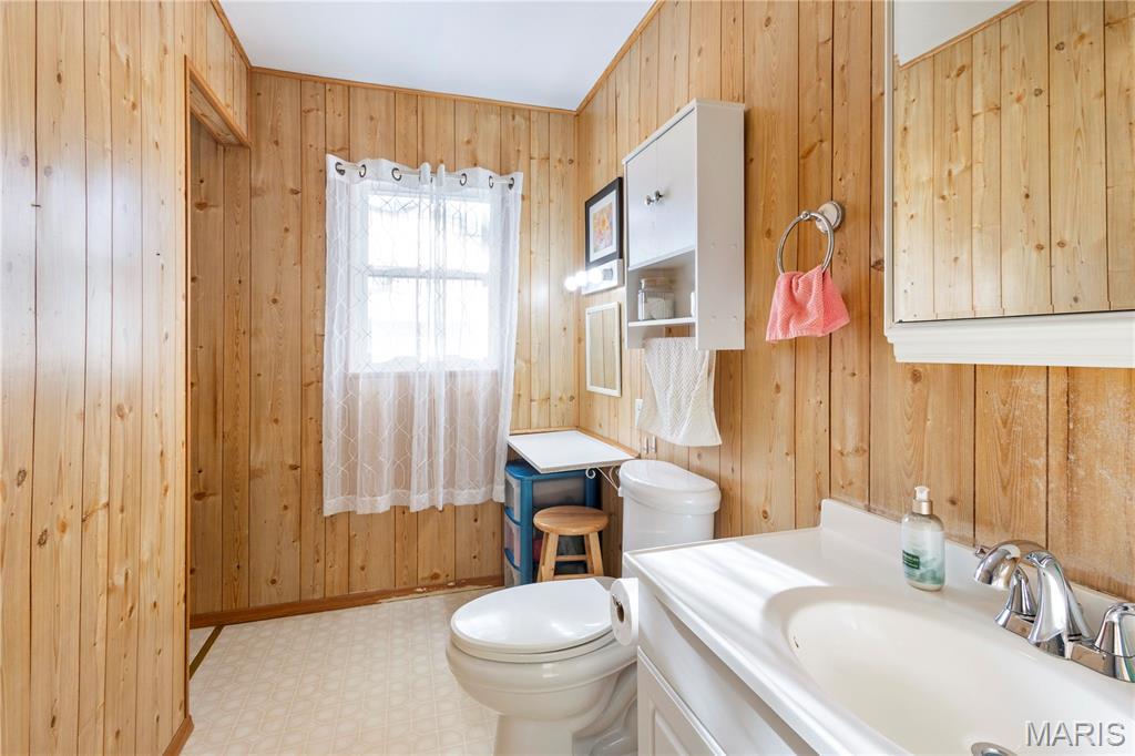 911 S Prairie Street