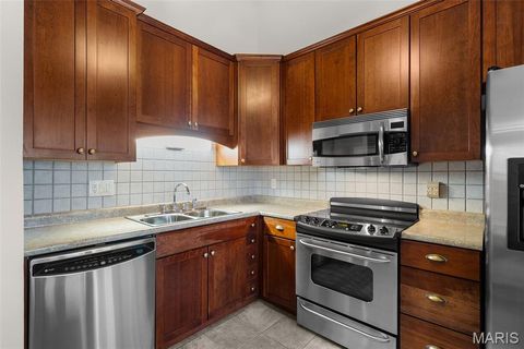 Tiny photo for 760 Woodside Trails Drive #203, Ballwin, MO 63021 (MLS # 25081354)