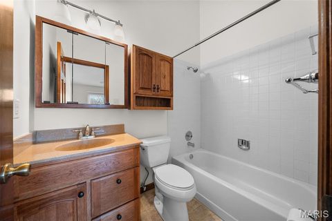 Tiny photo for 760 Woodside Trails Drive #203, Ballwin, MO 63021 (MLS # 25081354)