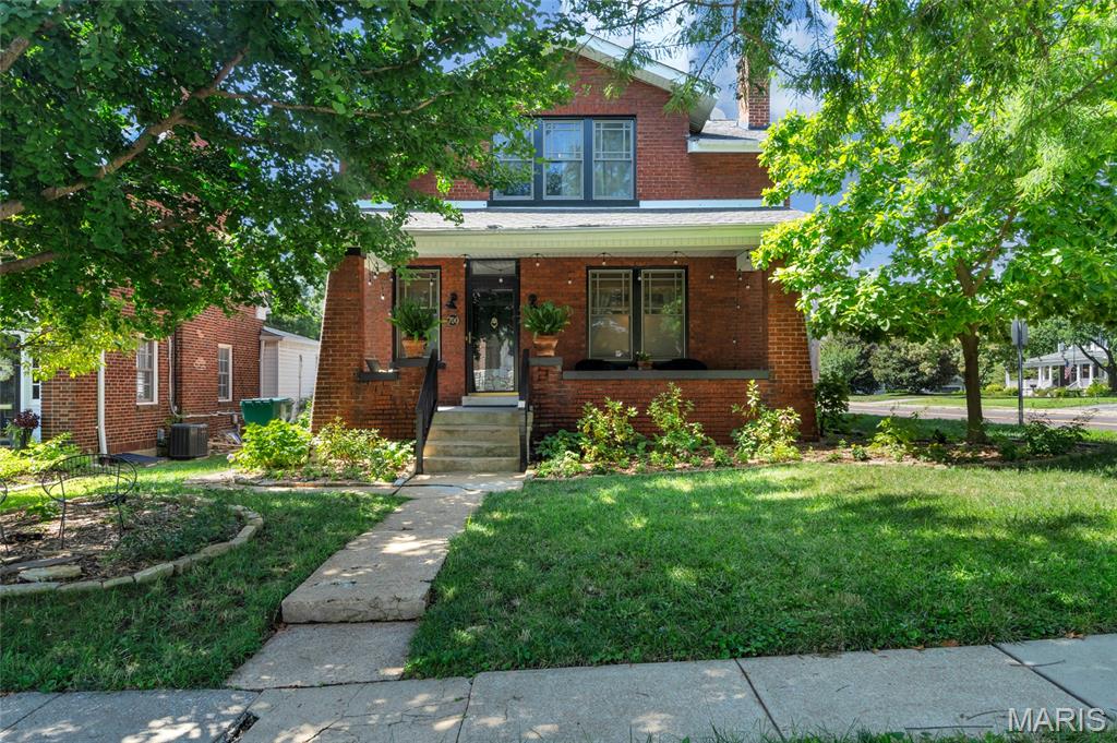 700 Fairview Avenue