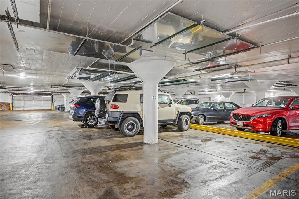 Aberdeen Condo - Residential