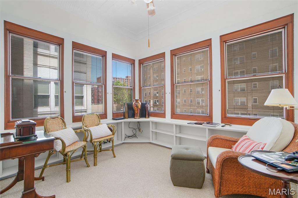 Aberdeen Condo - Residential