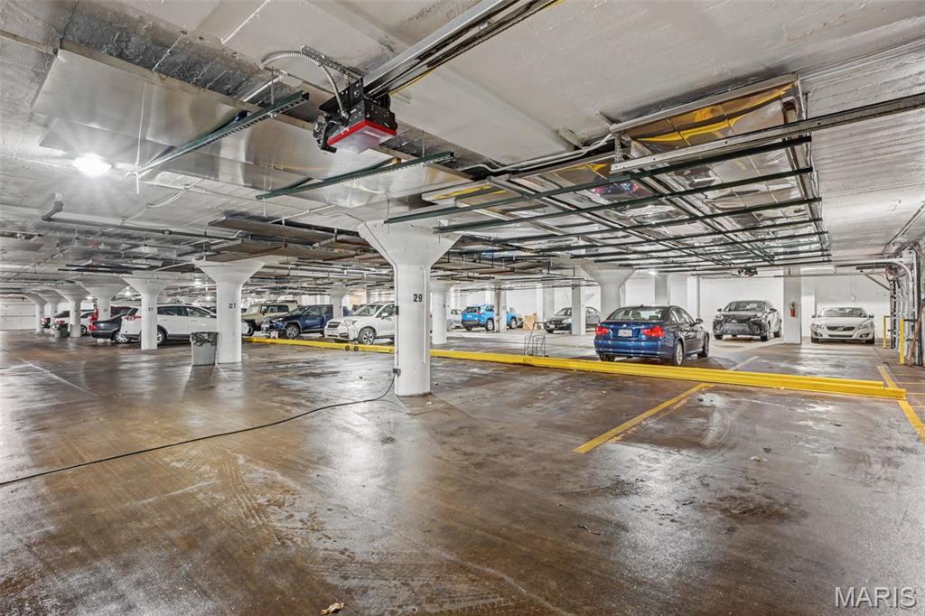 Aberdeen Condo - Residential