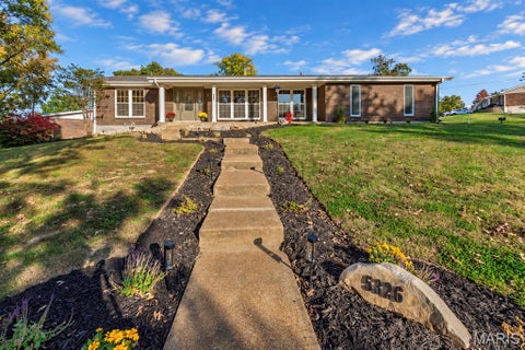 Photo of 5326 Kings Park Drive, St Louis, MO 63129 (MLS # 26067701)