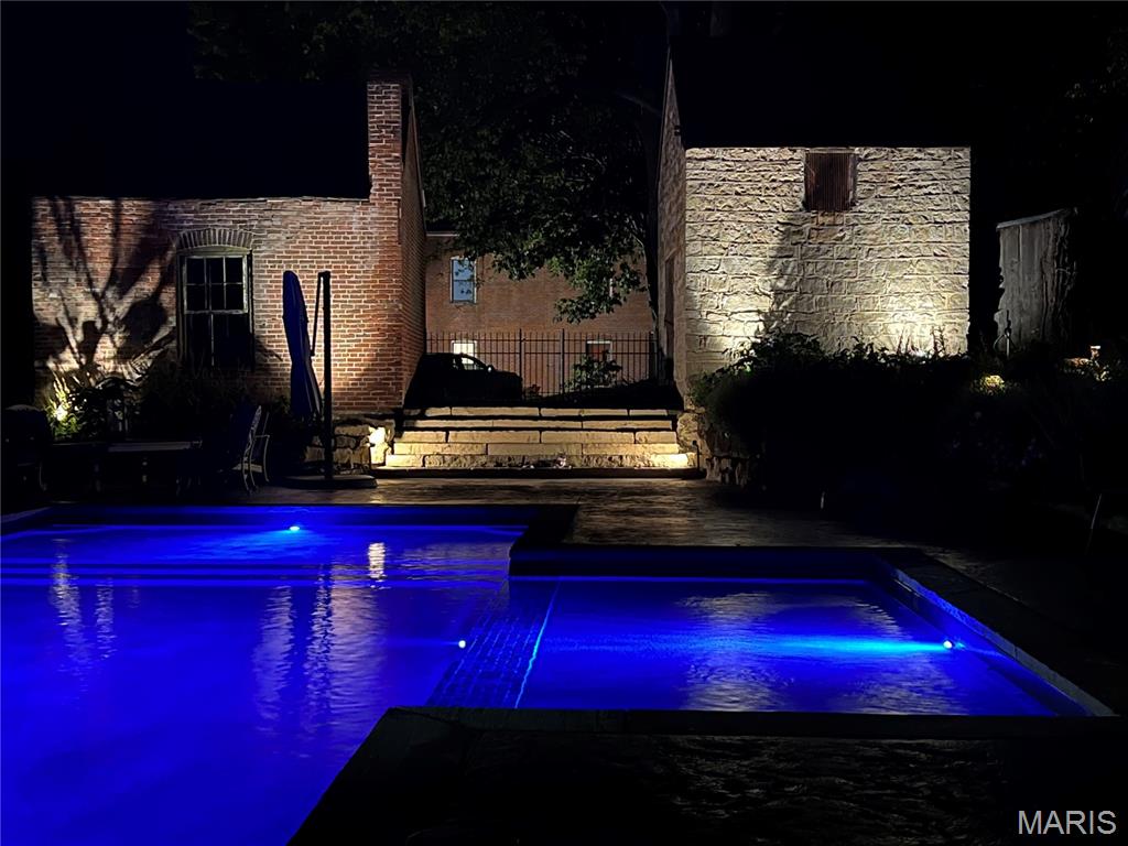 Hickory Creek - Residential