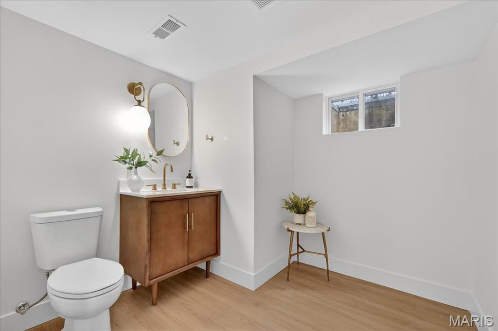 Stoneleigh Towers - Residential