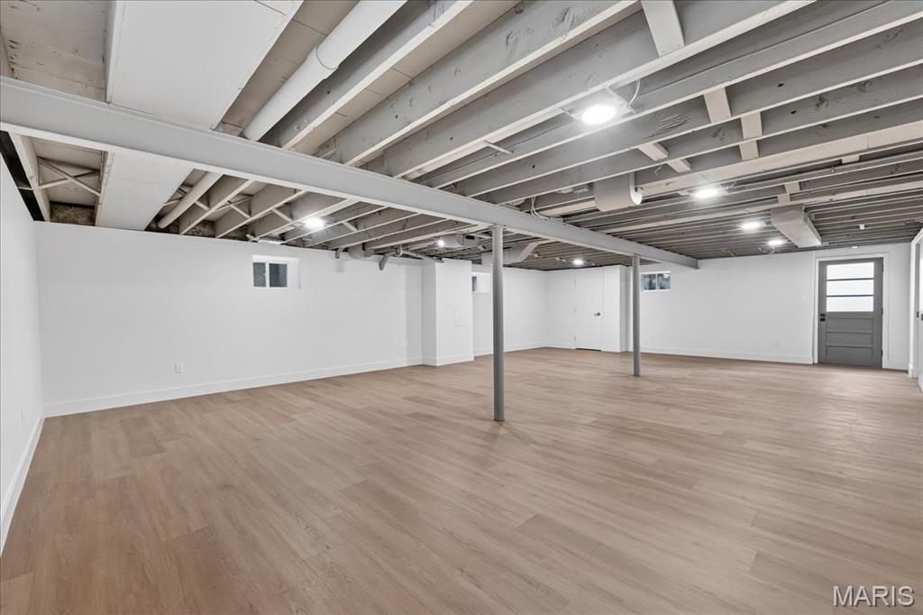 Stoneleigh Towers - Residential