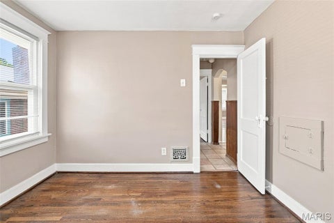 Tiny photo for 8153 Toddy Avenue, Bel Ridge, MO 63114 (MLS # 26056056)