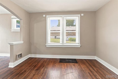 Tiny photo for 8153 Toddy Avenue, Bel Ridge, MO 63114 (MLS # 26056056)