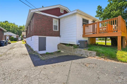 Tiny photo for 8153 Toddy Avenue, Bel Ridge, MO 63114 (MLS # 26056056)