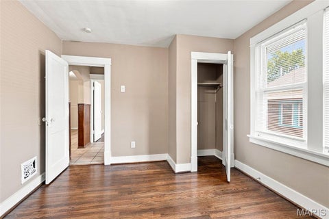 Tiny photo for 8153 Toddy Avenue, Bel Ridge, MO 63114 (MLS # 26056056)