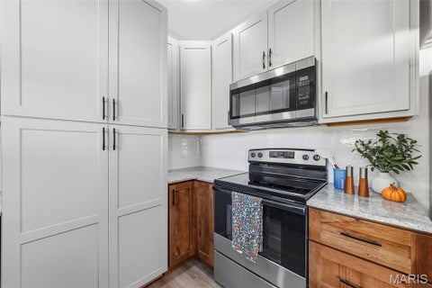 Tiny photo for 723 Broadway Extension, Elsberry, MO 63343 (MLS # 26065861)