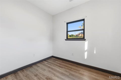 Tiny photo for 723 Broadway Extension, Elsberry, MO 63343 (MLS # 26065861)