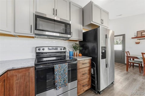 Tiny photo for 723 Broadway Extension, Elsberry, MO 63343 (MLS # 26065861)