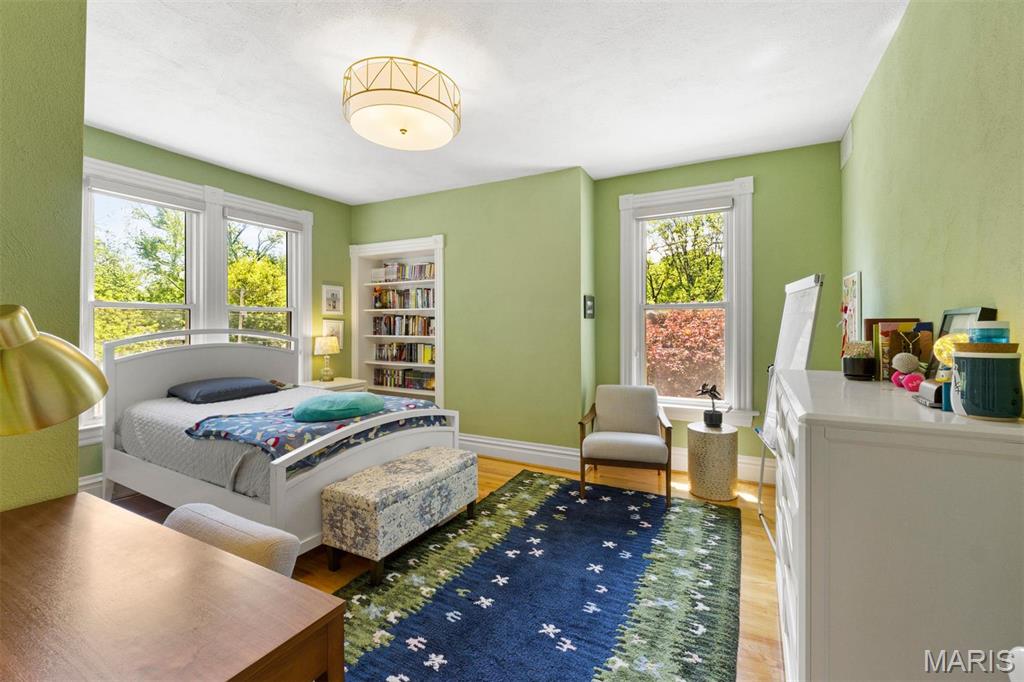 Mary Gore - Residential