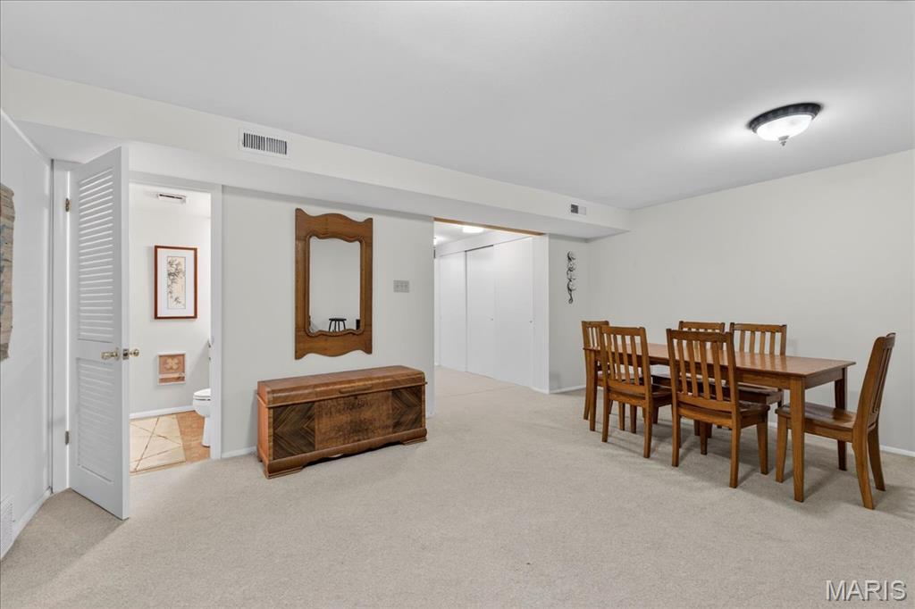 Davis Place - Residential