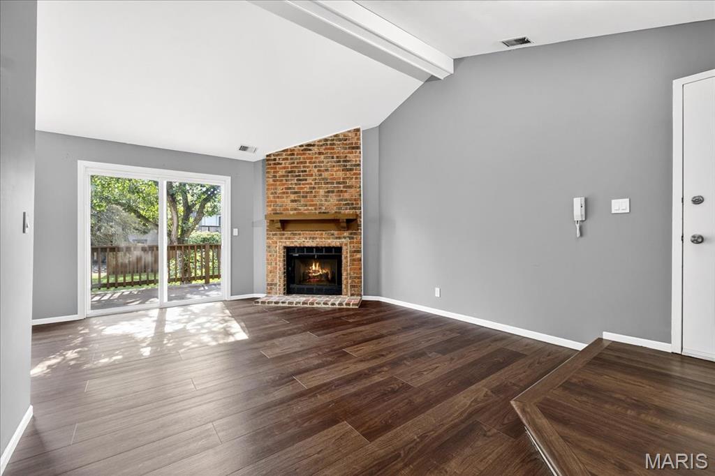 Ballwin, Missouri 63021, United States, 2 Bedrooms Bedrooms, ,1 BathroomBathrooms,Residential,Active,190378