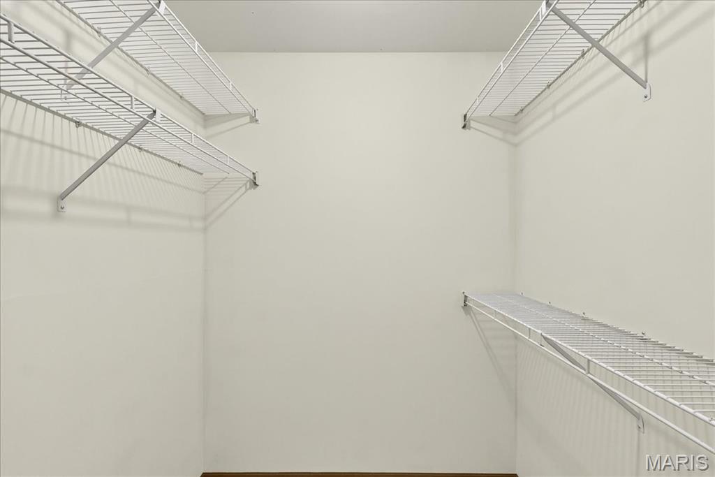 Ballwin, Missouri 63021, United States, 2 Bedrooms Bedrooms, ,1 BathroomBathrooms,Residential,Active,190378