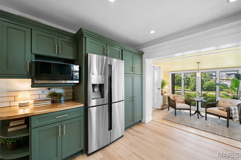 Lavinia Gardens - Residential