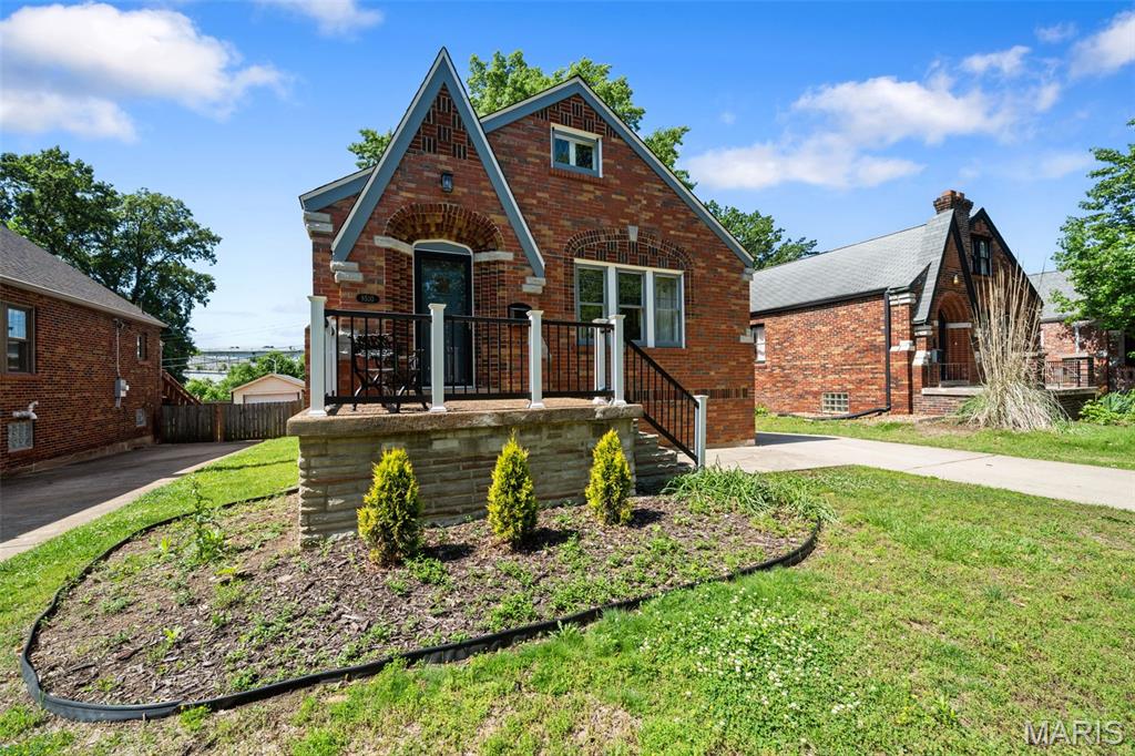 Lavinia Gardens - Residential