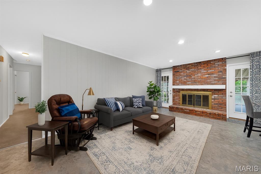 St Louis, Missouri 63141, United States, 4 Bedrooms Bedrooms, ,3 BathroomsBathrooms,Residential,Active,228945