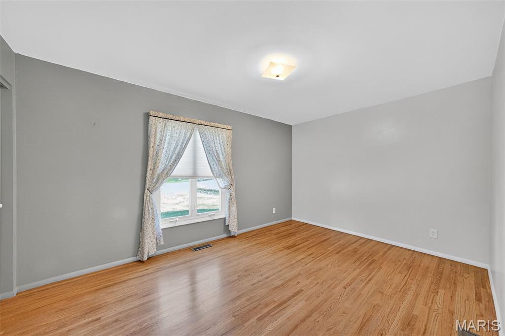 St Louis, Missouri 63141, United States, 4 Bedrooms Bedrooms, ,3 BathroomsBathrooms,Residential,Active,228945