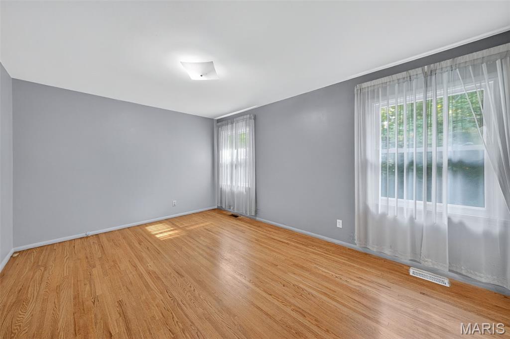 St Louis, Missouri 63141, United States, 4 Bedrooms Bedrooms, ,3 BathroomsBathrooms,Residential,Active,228945