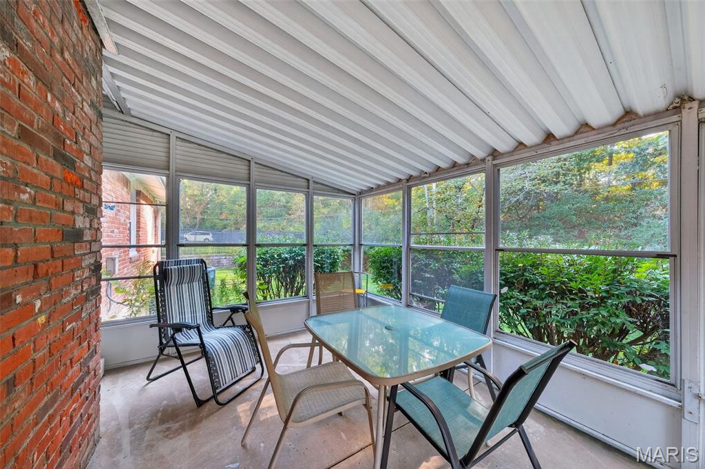 St Louis, Missouri 63141, United States, 4 Bedrooms Bedrooms, ,3 BathroomsBathrooms,Residential,Active,228945