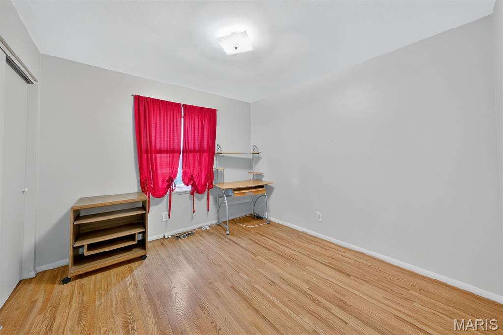 St Louis, Missouri 63141, United States, 4 Bedrooms Bedrooms, ,3 BathroomsBathrooms,Residential,Active,228945