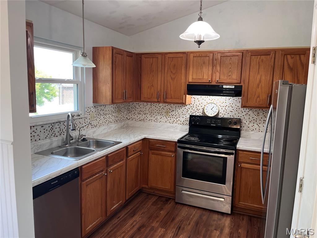 33 Hickory Circle