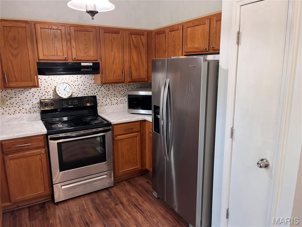 33 Hickory Circle