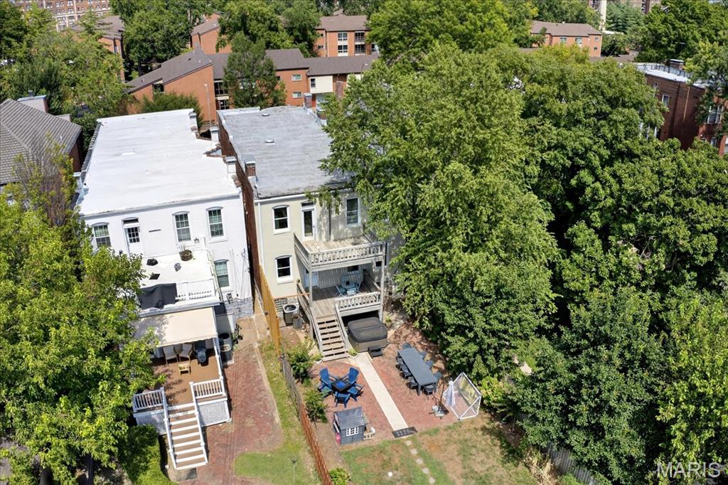 St Louis, Missouri 63108, United States, 4 Bedrooms Bedrooms, ,3 BathroomsBathrooms,Residential,Pending,201747