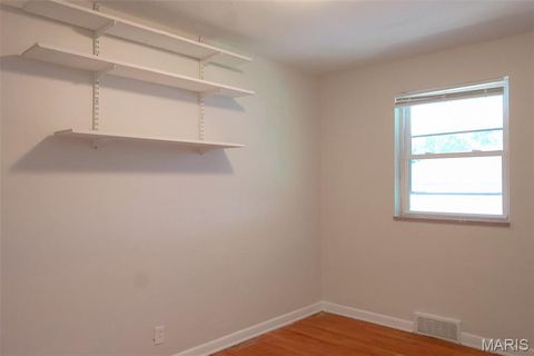 Tiny photo for 4300 Begg Boulevard, Northwoods, MO 63121 (MLS # 26030741)