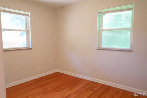 Tiny photo for 4300 Begg Boulevard, Northwoods, MO 63121 (MLS # 26030741)