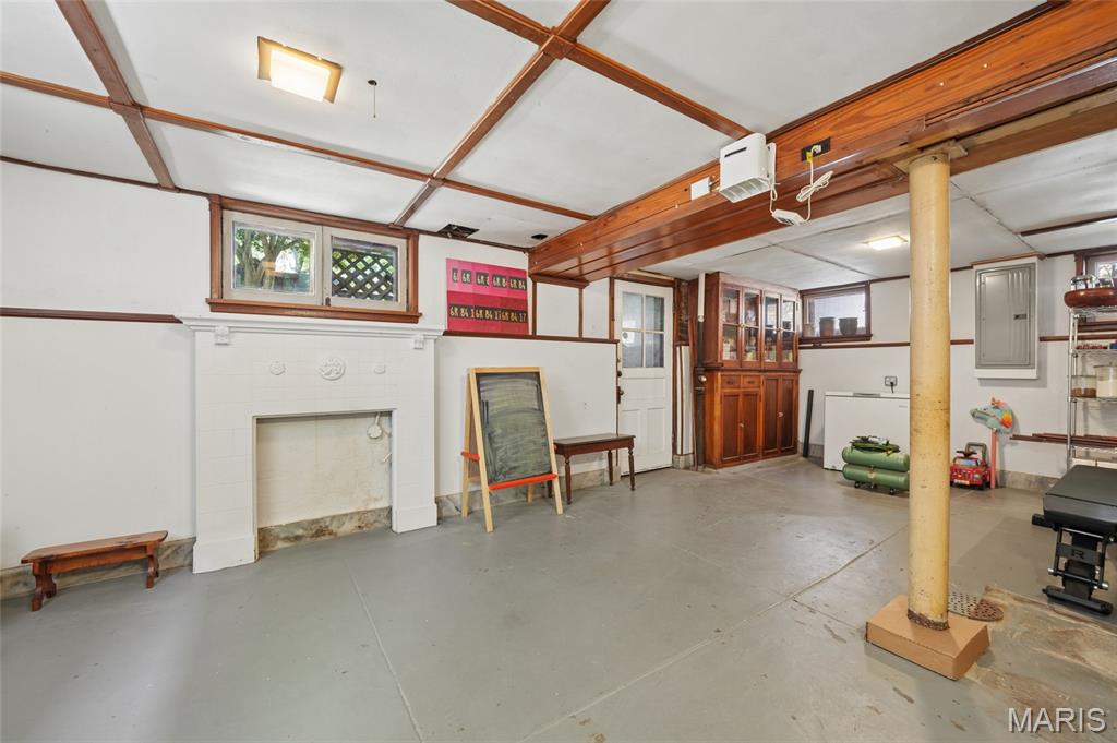 West Portland Place - Residential