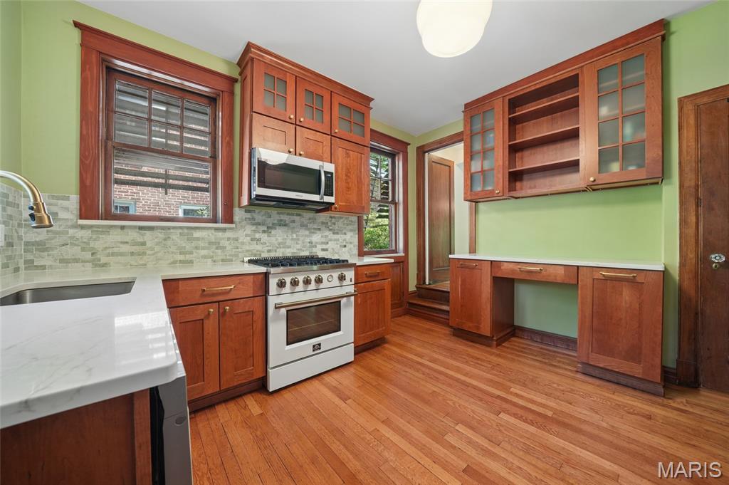 West Portland Place - Residential