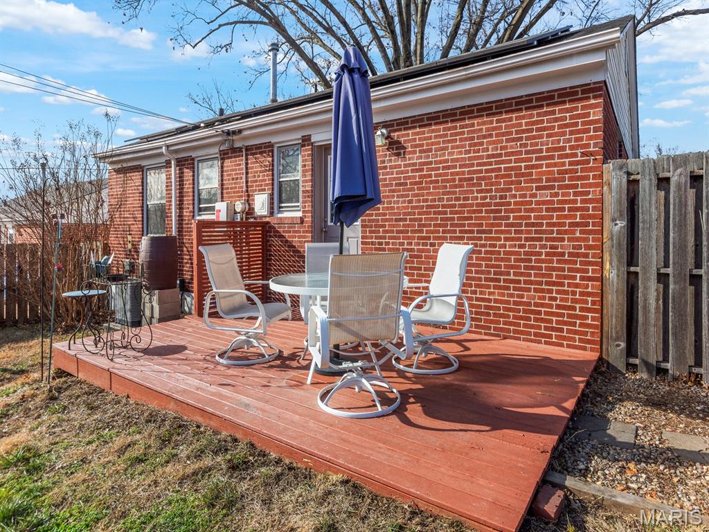 Upton Place 03 - Residential