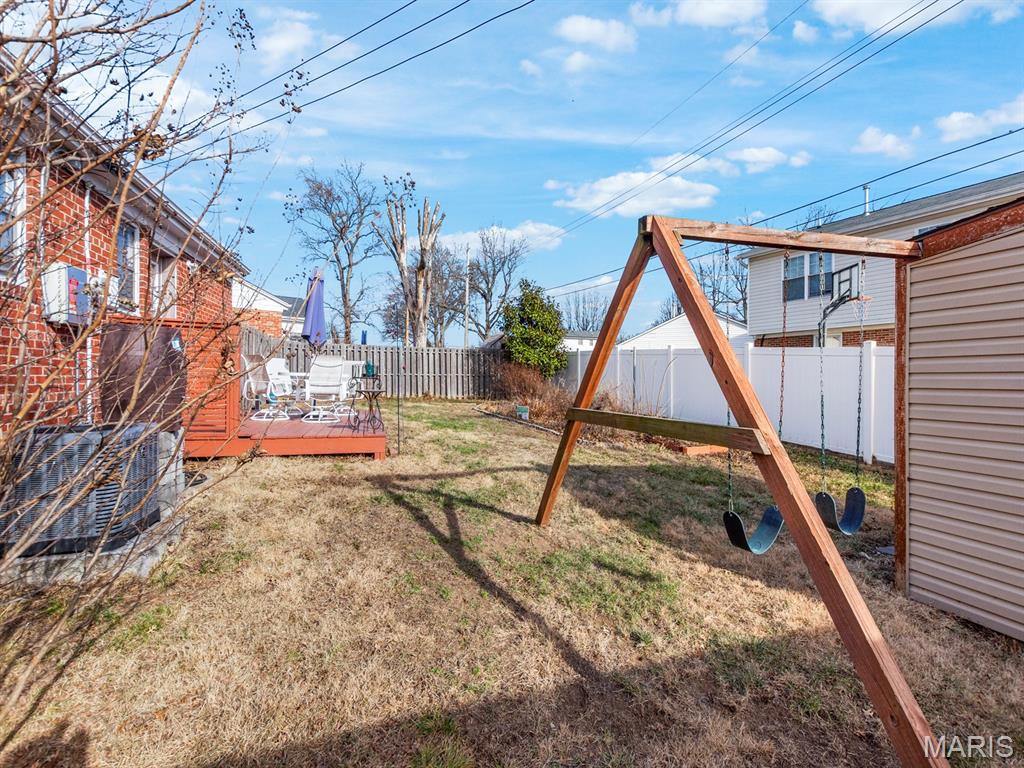 Upton Place 03 - Residential