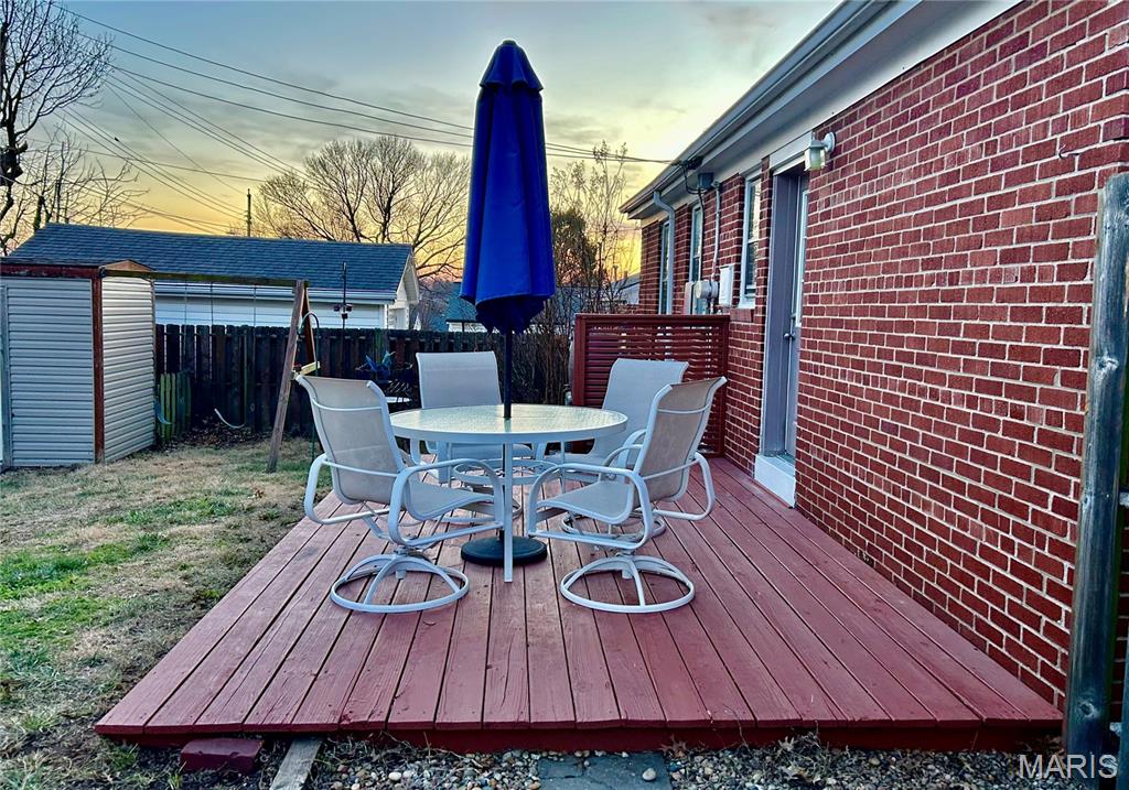 Upton Place 03 - Residential