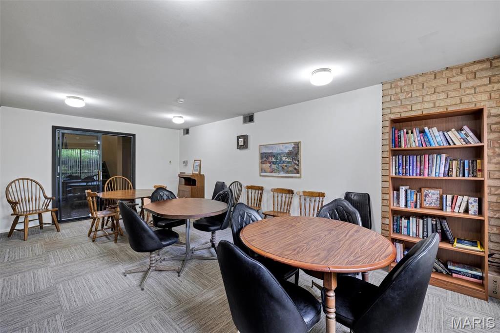 Chestnut Run Condo - Residential