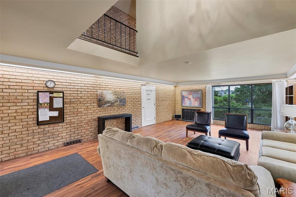 Chestnut Run Condo - Residential