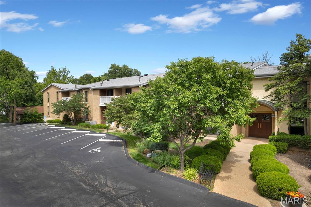 Chestnut Run Condo - Residential